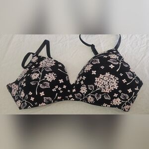 Black Floral Bra by Adrienne Vittadini Size 34C